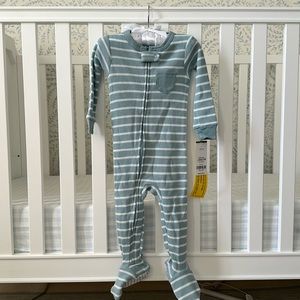 NWT Carters blue striped waffle knit zip up footies size 12 months